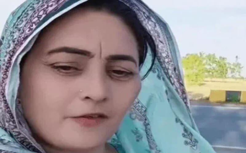 Sarabjeet Kaur Pakistan