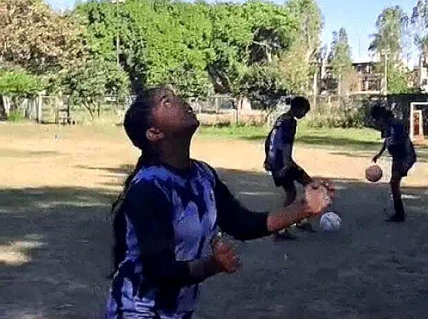 Chandigarh Reema Chauhan: रेहड़ी लगाने वाले की बेटी छुएगी आसमान