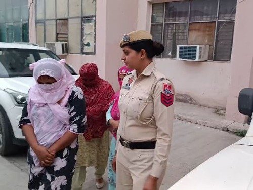 Honeytrap Gang Punjab